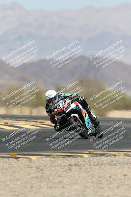 media/Apr-20-2025-CVMA (Sun) [[39090e8767]]/Race 11-500-350 Supersport (Holeshot)/